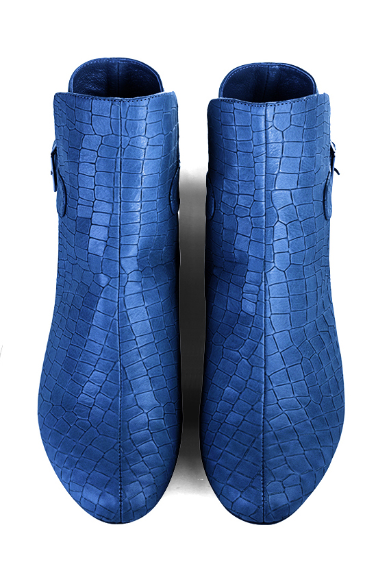 Electric blue women's ankle boots with buckles at the back. Round toe. Flat block heels. Top view - Florence KOOIJMAN